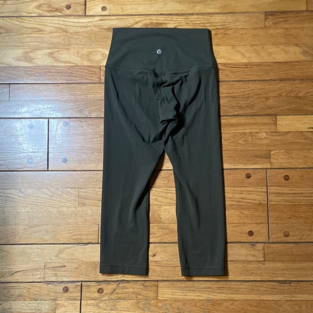 Lululemon Align Crop - image 3